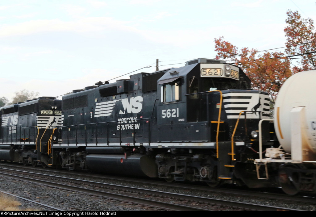 NS 5621